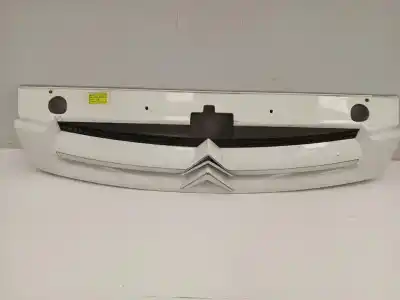 Автозапчастина б/у ПЕРЕДНЯ РЕШІТА для CITROEN BERLINGO  Посилання на OEM IAM 7804N2  