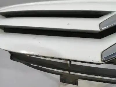 Second-hand car spare part front grille for citroen c3 8hz oem iam references 7804q6  