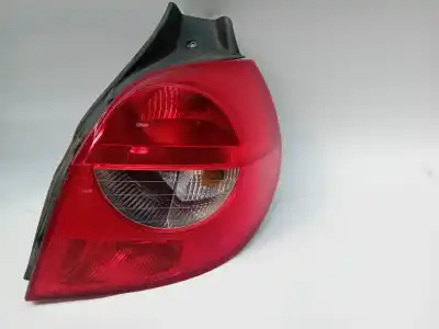 Автозапчастина б/у правий ліхтар для RENAULT CLIO III K9K766 Посилання на OEM IAM 8200459960  