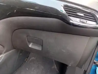 Автозапчастина б/у бардачок для opel corsa e b14xel посилання на oem iam 39014003