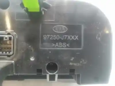 Pezzo di ricambio per auto di seconda mano controllo riscaldamento / aria condizionata per kia ceed (cd) g3le riferimenti oem iam 97250j7201  