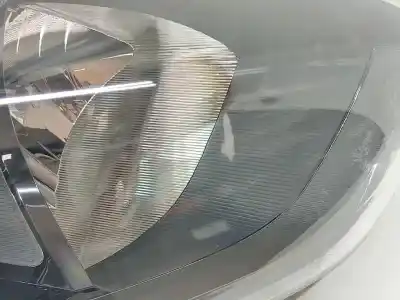 Pezzo di ricambio per auto di seconda mano faro anteriore destro per kia ceed (cd) g3le riferimenti oem iam 92102j7051  