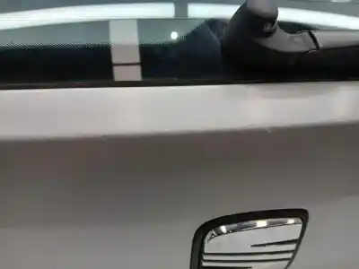 Second-hand car spare part tailgate for seat leon (1m1) 1.6 16 v oem iam references 1m6827025h  