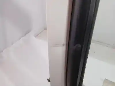 Автозапчастина б/у праві бічні розсувні двері для fiat i doblò (119) d-199a2000 посилання на oem iam 51847628  