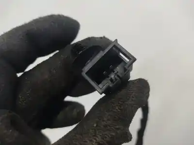 Pièce détachée automobile d'occasion commande de lève vitre avant gauche pour audi a6 avant (4f5) asb références oem iam 4f0959851g  