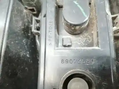 Автозапчастина б/у правий ліхтар для renault kangoo ii (f/kw0) k9k e8 посилання на oem iam 8200419945  