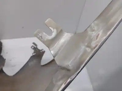 Автозапчастина б/у передне ліве крило для citroen ds5 bh01 посилання на oem iam 9667063380  