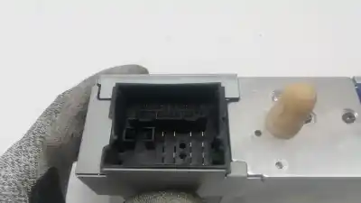 Pièce détachée automobile d'occasion système audio / radiocd pour citroen jumpy furgón ah01 références oem iam 1628704680  