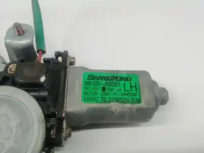Peça sobressalente para automóvel em segunda mão elevador de vidros dianteira esquerda por ssangyong rexton d27dt referências oem iam 7233008002  