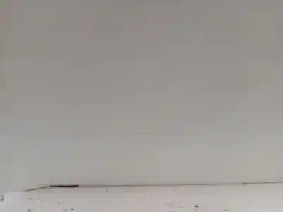 Second-hand car spare part rear right door for ssangyong rexton w d20dtr oem iam references 6300408103  