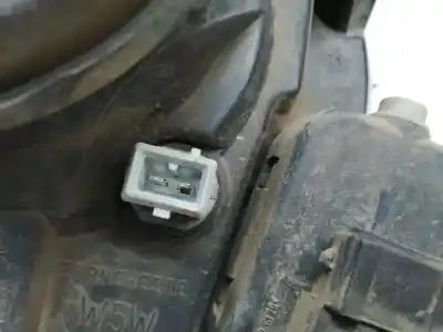 Автозапчастина б/у ліва фара для toyota yaris (ncp1/nlp1/scp1) 2szfe посилання на oem iam 811300d120  