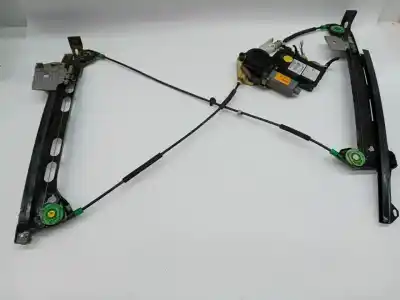 Pièce détachée automobile d'occasion Léve Glace Avant Gauche pour AUDI A4 B6 DESCAPOTABLE (8H7) 2.5 TDI Références OEM IAM 8H0837461A  