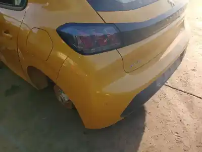 Pièce détachée automobile d'occasion PARE-CHOCS ARRIÈRE pour PEUGEOT 208 II (UB_, UP_, UW_, UJ_)  Références OEM IAM 164979801T  