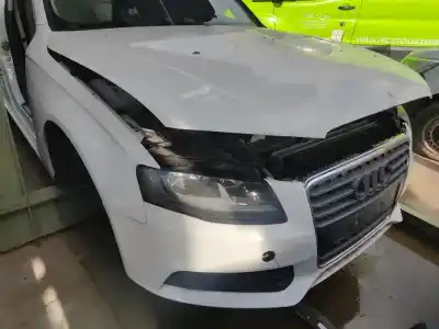 Автозапчасти б/у правая фара за AUDI A4 B8 (8K2) 2.0 TDI ссылки OEM IAM 8K0941030  