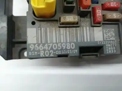 Peça sobressalente para automóvel em segunda mão caixa de fusíveis e relés por citroen c4 picasso i monospace (ud_) 1.6 16v referências oem iam 6500hk  