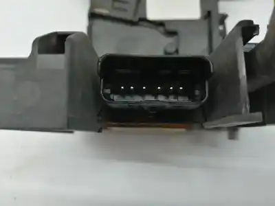 Pezzo di ricambio per auto di seconda mano scatola relè/fusibili per citroen c4 picasso i monospace (ud_) 1.6 16v riferimenti oem iam 6500hf  