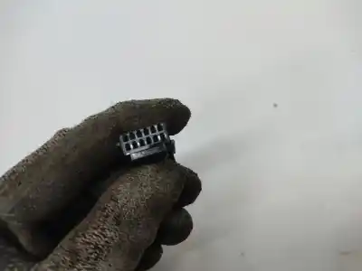 Peça sobressalente para automóvel em segunda mão espelho retrovisor esquerdo por renault captur i h5f4 referências oem iam 963029938r  