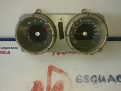 Pezzo di ricambio per auto di seconda mano PANNELLO DEGLI STRUMENTI per VOLKSWAGEN POLO BERLINA (6N2)  Riferimenti OEM IAM 0263627004  