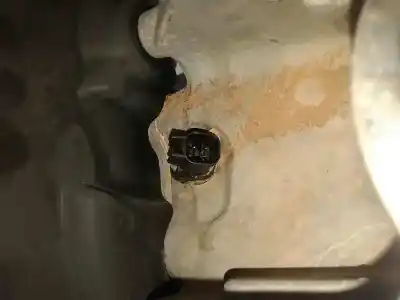 Second-hand car spare part front left knuckle for volvo v40 1.6 turbo cat oem iam references  caja 3 