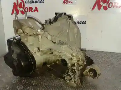 İkinci el araba yedek parçası VITES KUTUSU için FORD FIESTA (CB1)  OEM IAM referansları 8A6R7002CA  