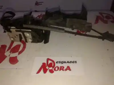 Peça sobressalente para automóvel em segunda mão fechadura da porta dianteira esquerda por ford focus berlina (cap) 2.0 cat referências oem iam 921755105  