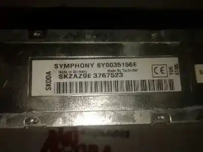 Piesă de schimb auto la mâna a doua sistem audio / cd radio casetofon pentru skoda fabia (6y2/6y3) 1.2 12v referințe oem iam 6y0035156e caja 2 