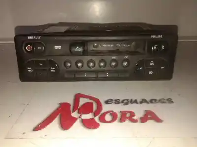 Pezzo di ricambio per auto di seconda mano IMPIANTO AUDIO / RADIO CD per RENAULT KANGOO (F/KC0)  Riferimenti OEM IAM 7700426482 CAJA 1 