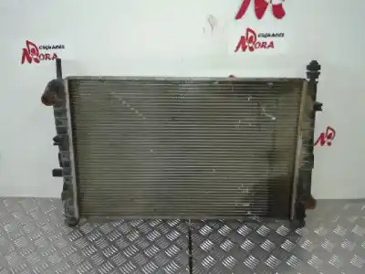 Pezzo di ricambio per auto di seconda mano radiatore d acqua per ford mondeo berlina/familiar (fd) 1.8 16v cat riferimenti oem iam 93bb8005  