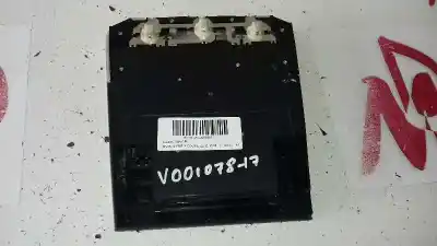 Second-hand car spare part interior light for bmw serie 3 coupe (e92) 320d oem iam references 913748701