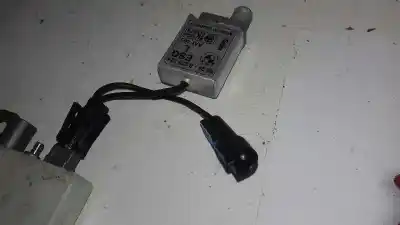 Pièce détachée automobile d'occasion antenne pour bmw serie 7 (e65/e66) 4.4 turbodiesel cat références oem iam 65258378090  caja 2