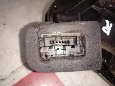 Автозапчастина б/у замок передній праві двері для skoda fabia combi active посилання на oem iam 6v1837016a  