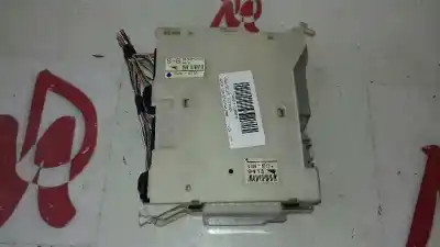 Peça sobressalente para automóvel em segunda mão caixa de fusíveis e relés por lexus is (ds2/is2) 2.2 220d [2.2 ltr. - 130 kw d-cat] referências oem iam 8273053050  