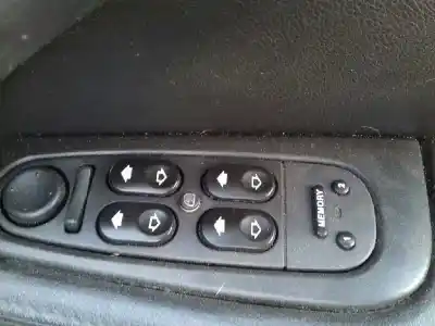 Peça sobressalente para automóvel em segunda mão botão / interruptor elevador vidro dianteiro direito por jaguar s-type 2.7 v6 diesel classic referências oem iam 