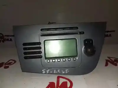 Peça sobressalente para automóvel em segunda mão sistema de áudio / rádio cd por seat leon (1p1) 1.9 tdi referências oem iam 1p1035186b