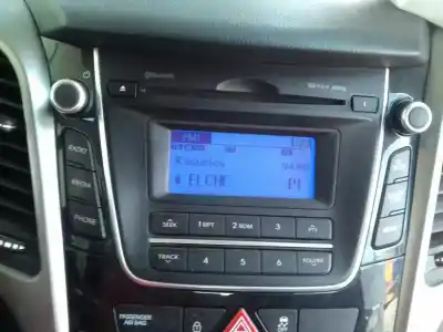 Peça sobressalente para automóvel em segunda mão sistema de áudio / rádio cd por hyundai i30 (gd) classic referências oem iam 96170a6210gu