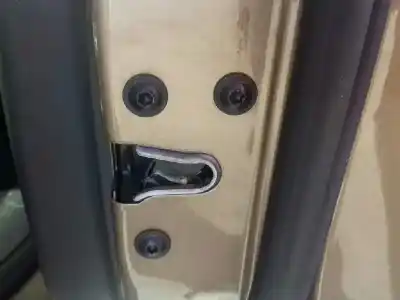 Peça sobressalente para automóvel em segunda mão fechadura da porta dianteira direita por opel zafira tourer excellence referências oem iam 