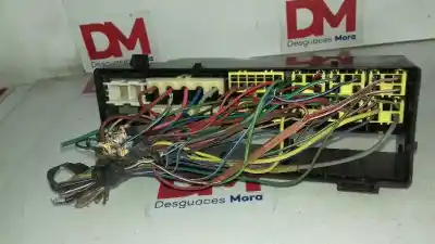 Second-hand car spare part fuse box unit for chrysler pt cruiser (pt_) 1.6 oem iam references 16238  