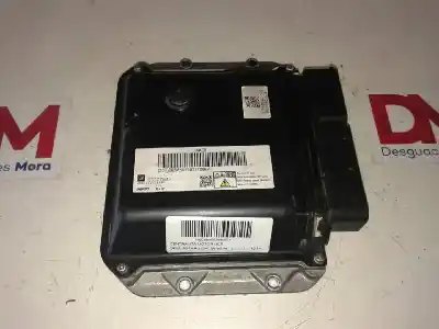 Pièce détachée automobile d'occasion CALCULATEUR MOTEUR ECU pour OPEL ASTRA J BERLINA 5P  Références OEM IAM 55577647  