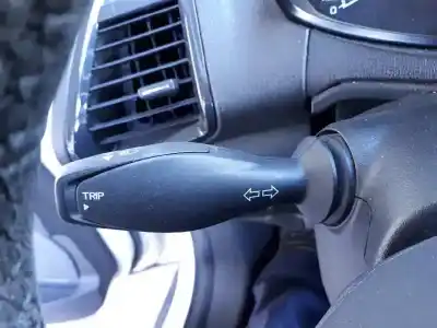 Peça sobressalente para automóvel em segunda mão comutador de piscas  por ford ecosport titanium referências oem iam 8a6t13335bc