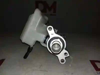 Pezzo di ricambio per auto di seconda mano pompa freni per skoda superb (3v3) active riferimenti oem iam 113n89  