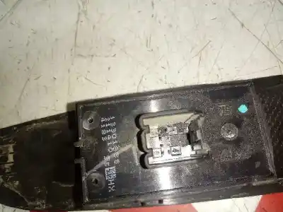 Pièce détachée automobile d'occasion commande de lève vitre arrière gauche pour opel mokka edition ecoflex références oem iam 13301888  