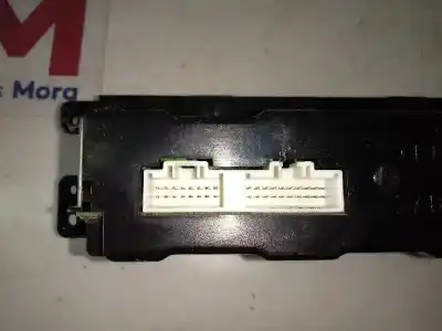 Peça sobressalente para automóvel em segunda mão comando de sofagem (chauffage / ar condicionado) por kia sorento 2.5 crdi active referências oem iam 972503e110  