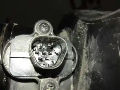 Peça sobressalente para automóvel em segunda mão filtro de ar por opel zafira tourer expression referências oem iam   