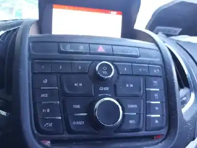 Peça sobressalente para automóvel em segunda mão sistema de áudio / rádio cd por opel zafira tourer excellence referências oem iam 23495140