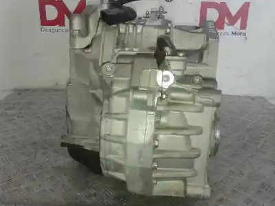 Автозапчастина б/у коробка передач для audi q3 (8ug) attraction quattro посилання на oem iam   