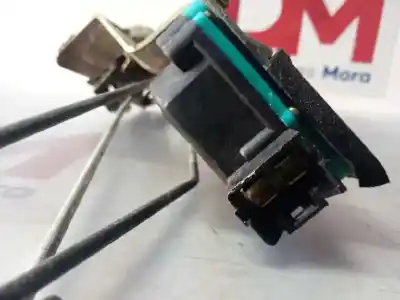 Second-hand car spare part front right door lock for daewoo matiz cd oem iam references   