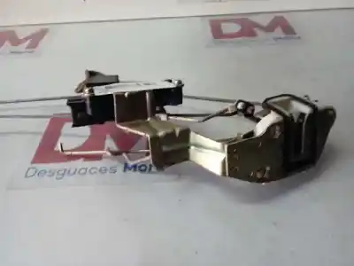Second-hand car spare part left front door lock for daewoo matiz cd oem iam references   
