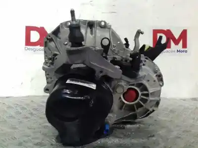 Pezzo di ricambio per auto di seconda mano riduttore per dacia duster ambiance 4x2 riferimenti oem iam jb5189  