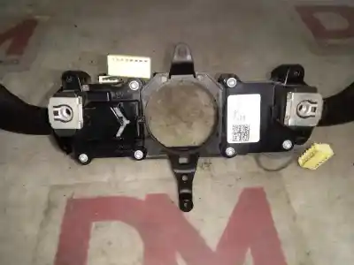 Автозапчастина б/у команда чистити для audi a1 (8xk) adrenalin посилання на oem iam 8x0953502  