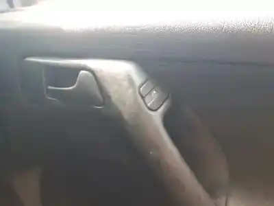 Gebrauchtes Autoersatzteil fensterschalter vorne rechts zum volkswagen golf iii (1h1) 2.0 gti oem-iam-referenzen   